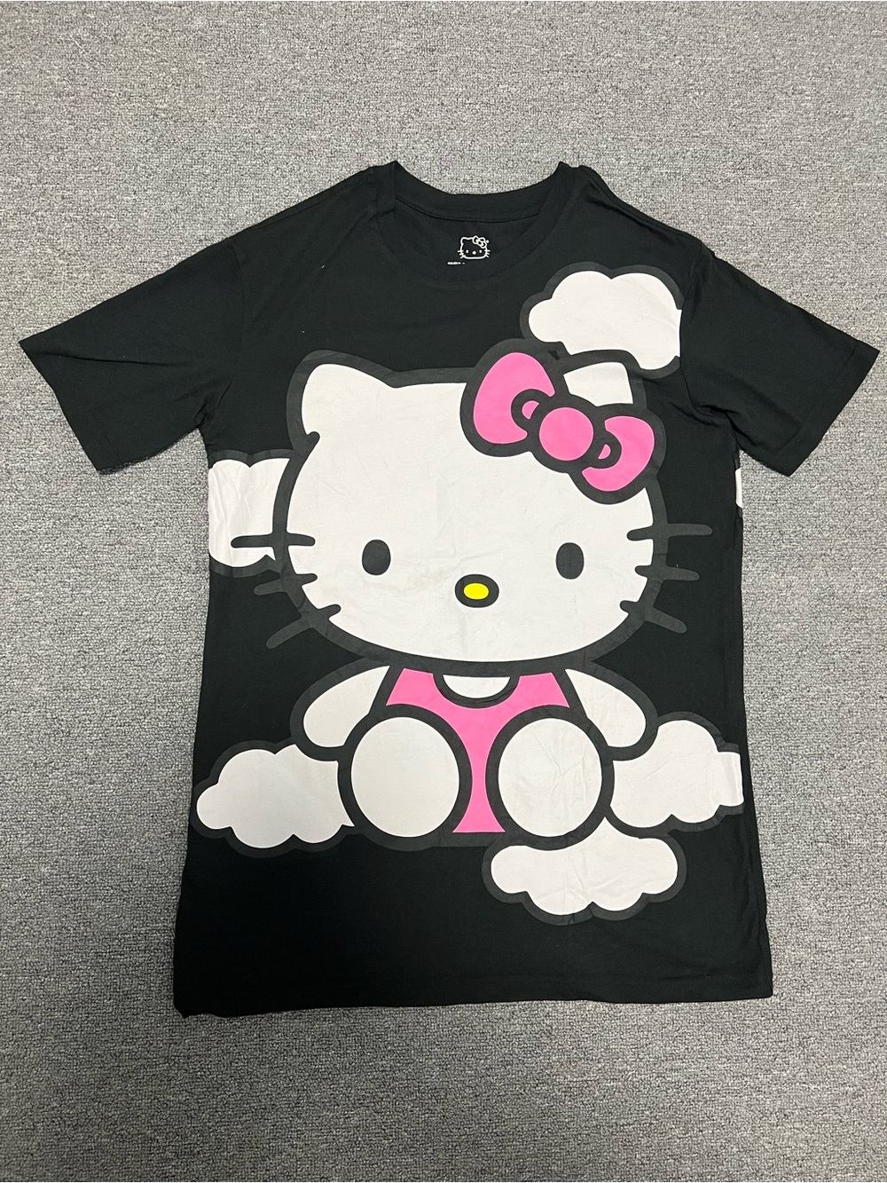 Sanrio Hello Kitty Black T‑Shirt with Pink Bow Adult S